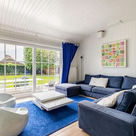Maison à La Mer, Avec Grand Jardin Et Terrain De Pétanque Koksijde