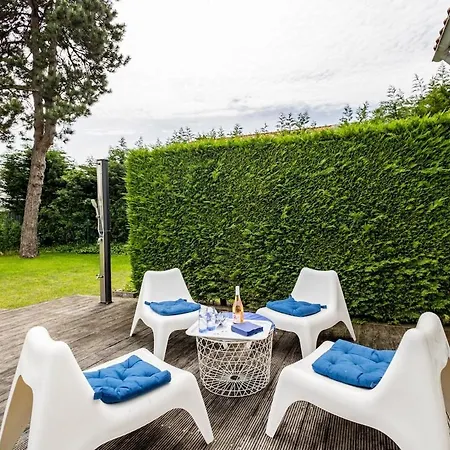 Maison A La Mer, Avec Grand Jardin Et Terrain De Petanque Villa Koksijde
